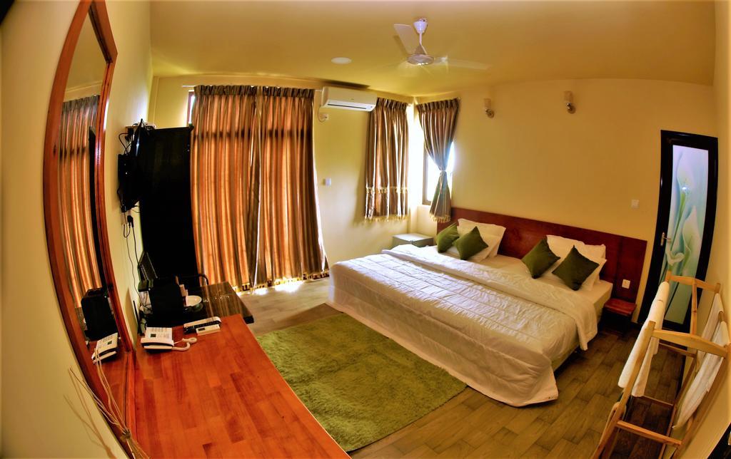 Annama Lodge And Dive Hoarafushi Exterior foto