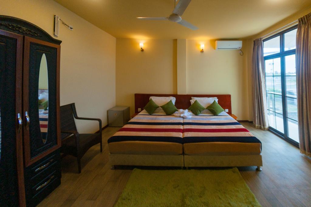 Annama Lodge And Dive Hoarafushi Exterior foto